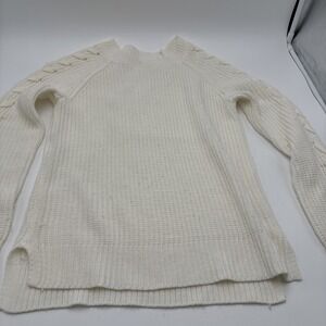 SO Ivory White Knit Sweater Women's Size Medium Pullover Winter Wear